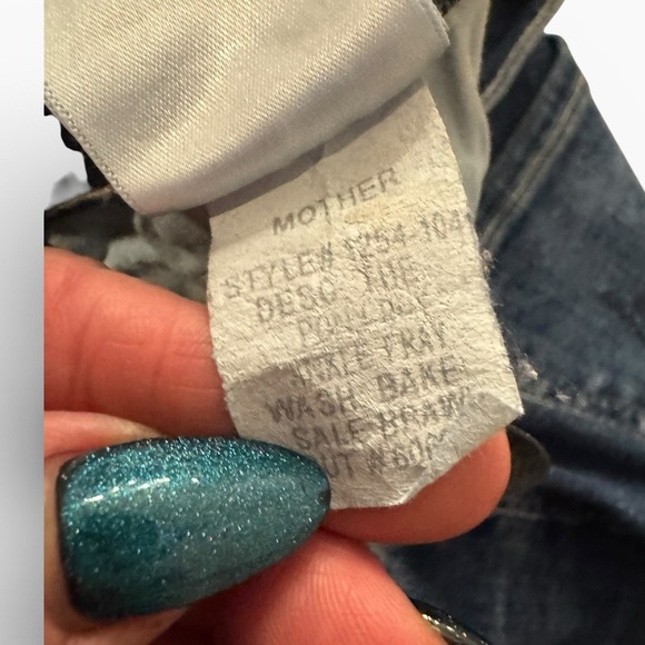 MOTHER DENIM The Ponyboy High-Rise Frayed Ankle Jeans in bake sale brawl size 28 - Picture 8 of 10